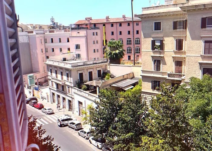 Urbe Colosseo Bed & Breakfast 4*